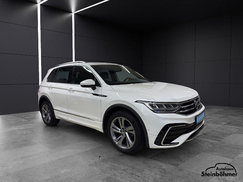 Volkswagen Tiguan R-Line 2.0TDI DSG Navi Matrix-LED AHK