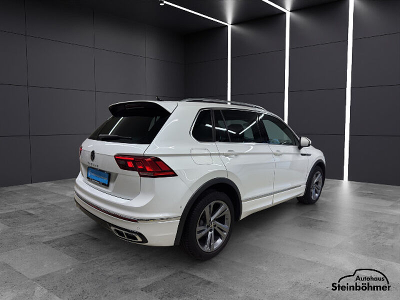 Volkswagen Tiguan R-Line 2.0TDI DSG Navi Matrix-LED AHK