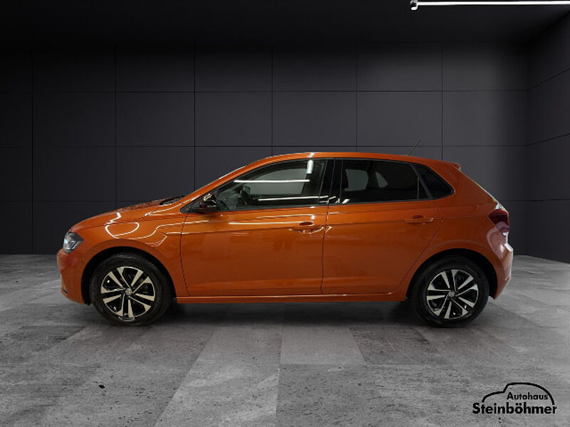 Volkswagen Polo IQ. DRIVE 1.0TSI LED RearView SHZ AppCon