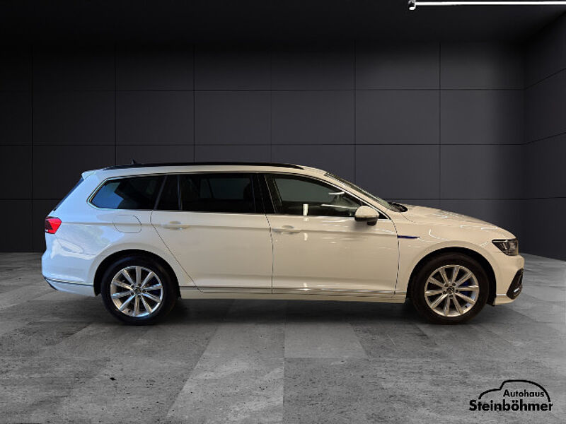 Volkswagen Passat Variant GTE Navi LED RearView ACC
