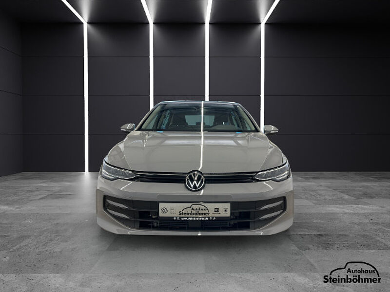 Volkswagen Golf Life 1.5TSI LED NAV ACC SHZ AppCon