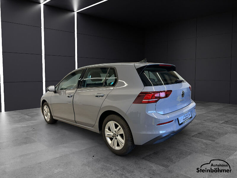 Volkswagen Golf Life 1.5TSI LED NAV ACC SHZ AppCon