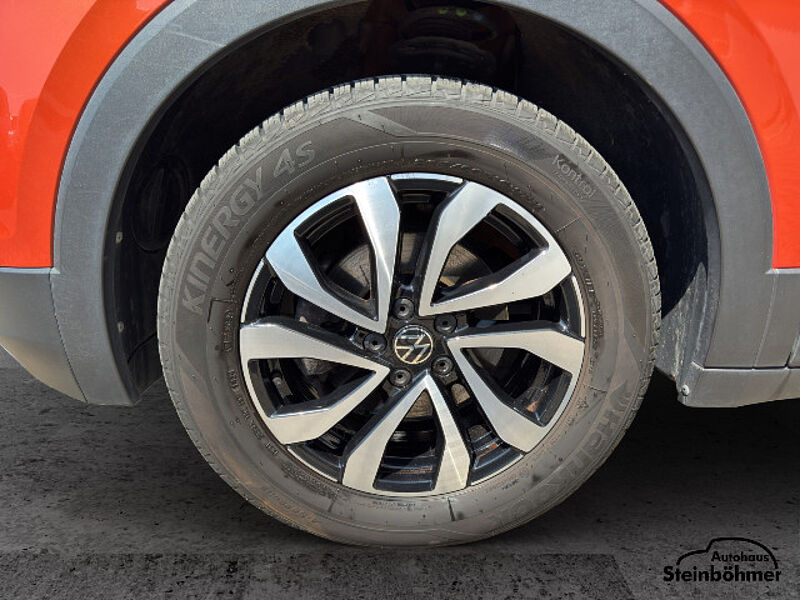 Volkswagen T-Cross Active 1.0TSI DSG Navi LED RearView