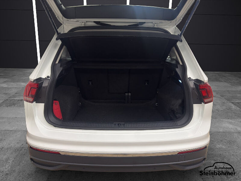 Volkswagen Tiguan Life 2.0TDI DSG Navi LED Sitzhzg. ACC