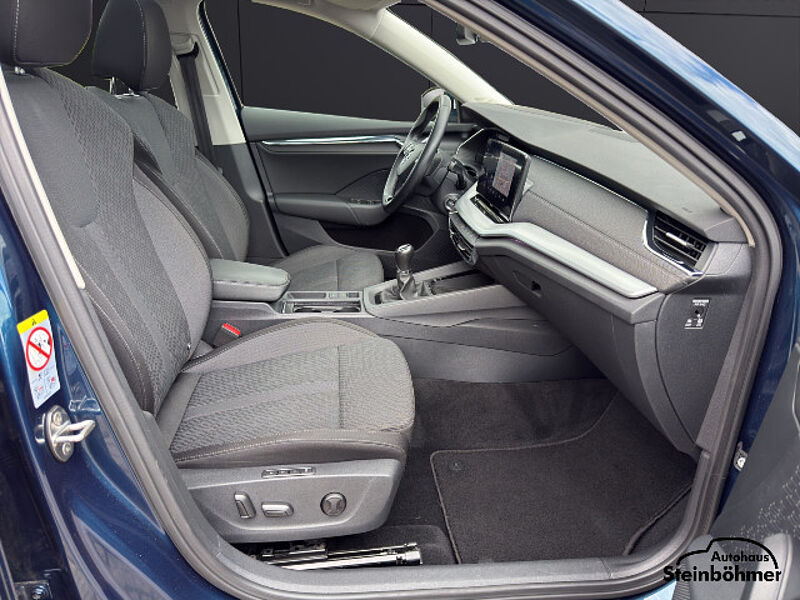 SKODA Octavia Combi Style 1.5TSI Navi LED AHK HUD ACC