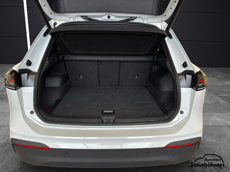 Volkswagen Tiguan Goal Plus 1.5eTSI DSG IQ. Light NAV AHK