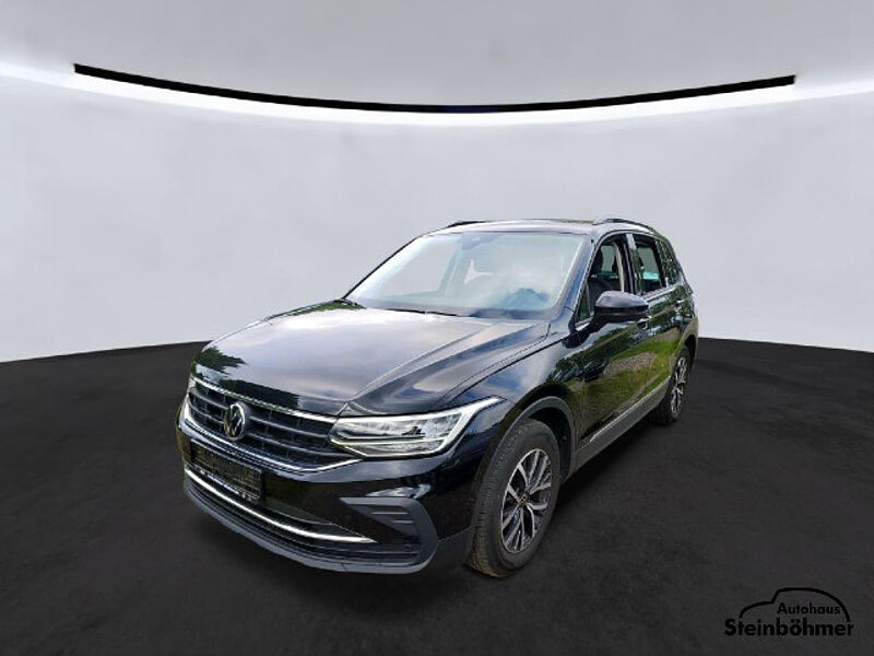 Volkswagen Tiguan Life 2.0TDI DSG LED NAV ACC SHZ RearView