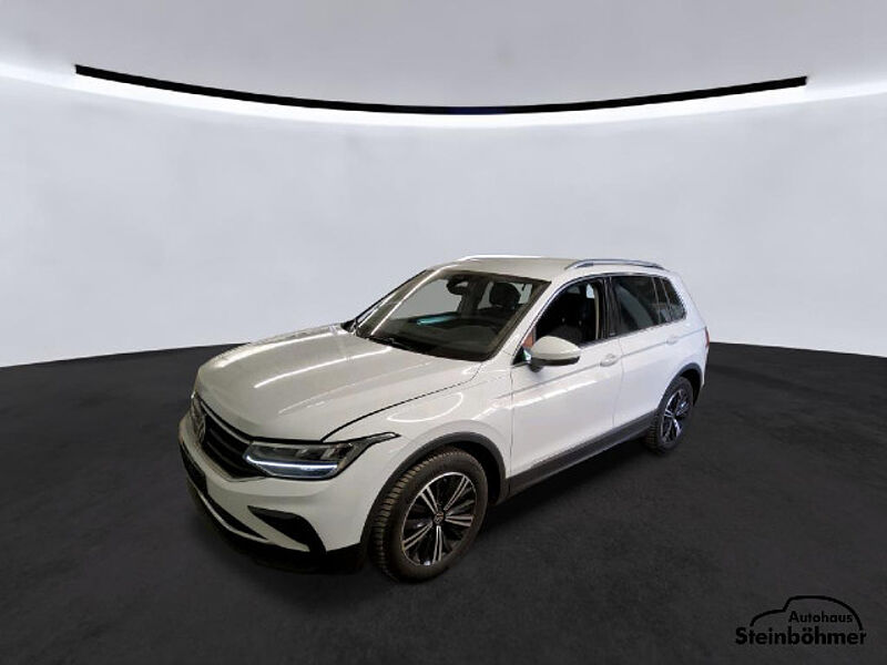 Volkswagen Tiguan Move 1.5TSI DSG LED NAV AHK ACC RearView