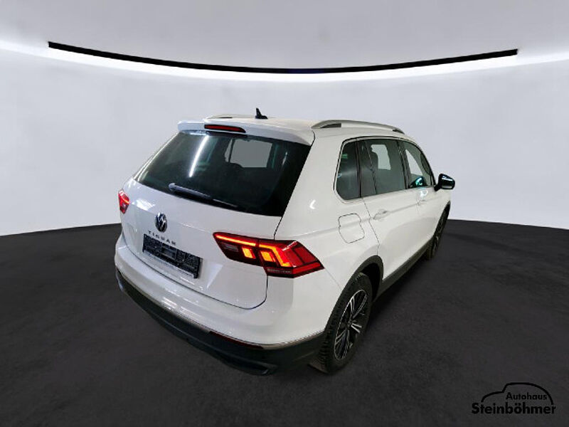 Volkswagen Tiguan Move 1.5TSI DSG LED NAV AHK ACC RearView