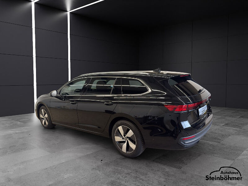 Volkswagen Passat Business 1.5eTSI DSG LED NAV AHK ACC