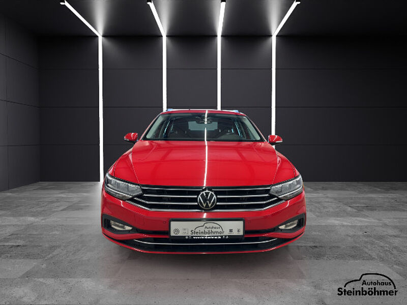 Volkswagen Passat Variant Business 2.0TDI DSG NAV LED AHK