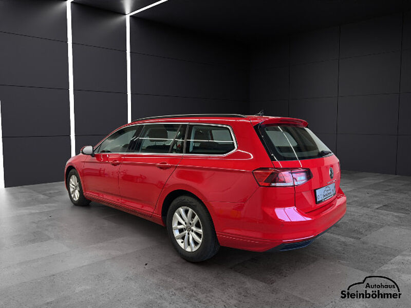 Volkswagen Passat Variant Business 2.0TDI DSG NAV LED AHK