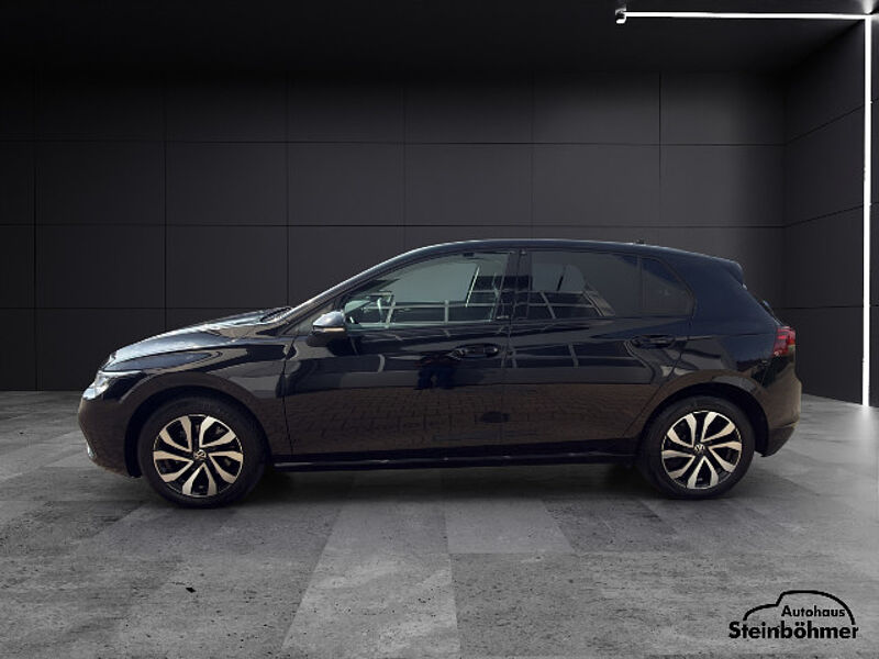 Volkswagen Golf ACTIVE 1.5TSI Navi LED-Plus Standhzg Kamera