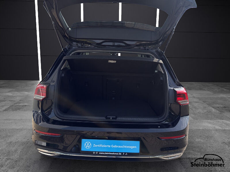 Volkswagen Golf ACTIVE 1.5TSI Navi LED-Plus Standhzg Kamera