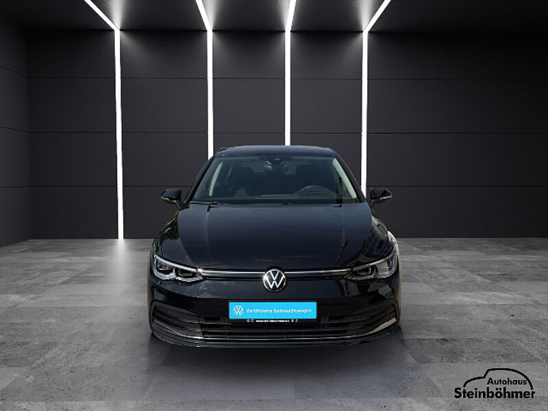 Volkswagen Golf ACTIVE 1.5TSI Navi LED-Plus Standhzg Kamera