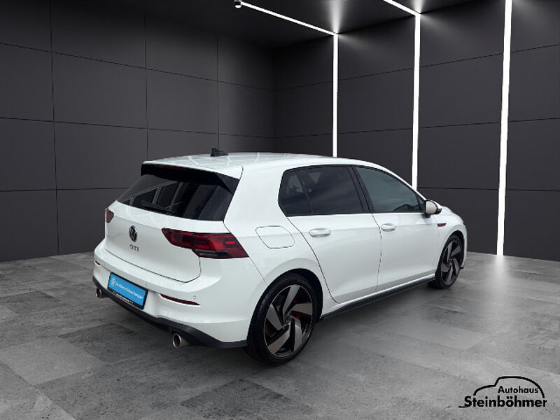 Volkswagen Golf GTI 2.0TSI DSG Navi LED-Plus Kamera