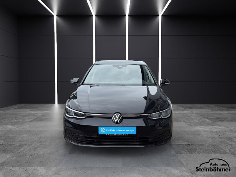 Volkswagen Golf Life 2.0TDI DSG Navi Pano LED Kamera