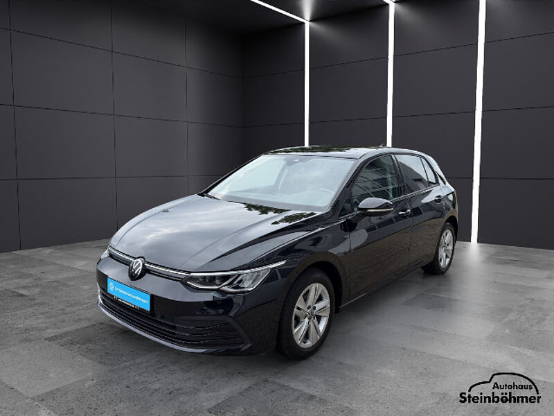 Volkswagen Golf Life 2.0TDI DSG Navi Pano LED Kamera