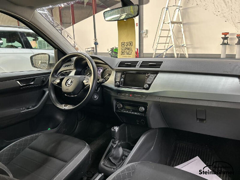 SKODA Fabia Combi Ambition 1.0 TSI LED NAV SMART LINK