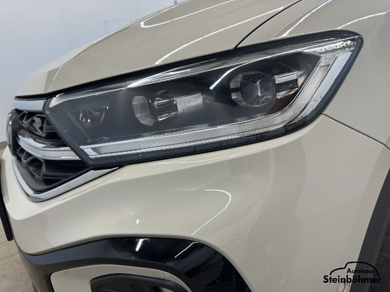 Volkswagen T-Roc R-Line 1.0TSI LEDPlus AppCon ACC SHZ