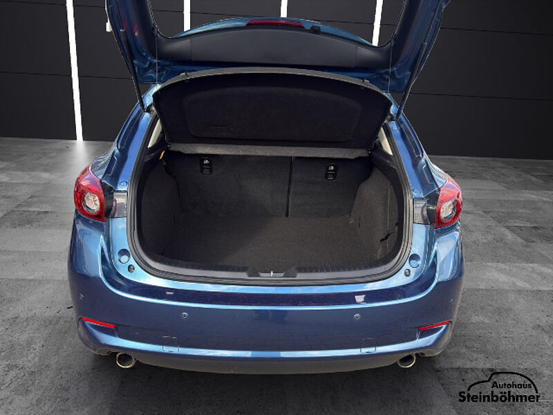 Mazda 3 2.0 SKYACTIV-G Exclusive-Line Navi